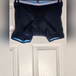 Novara M Women's Black Padded Shorts Biking Cycling Bike Bicycling Fitted